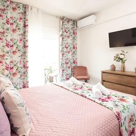 Afrodite's Cosy And Lovely Apartment Alepou