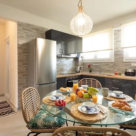 Afrodite's Cosy And Lovely Apartment Alepou
